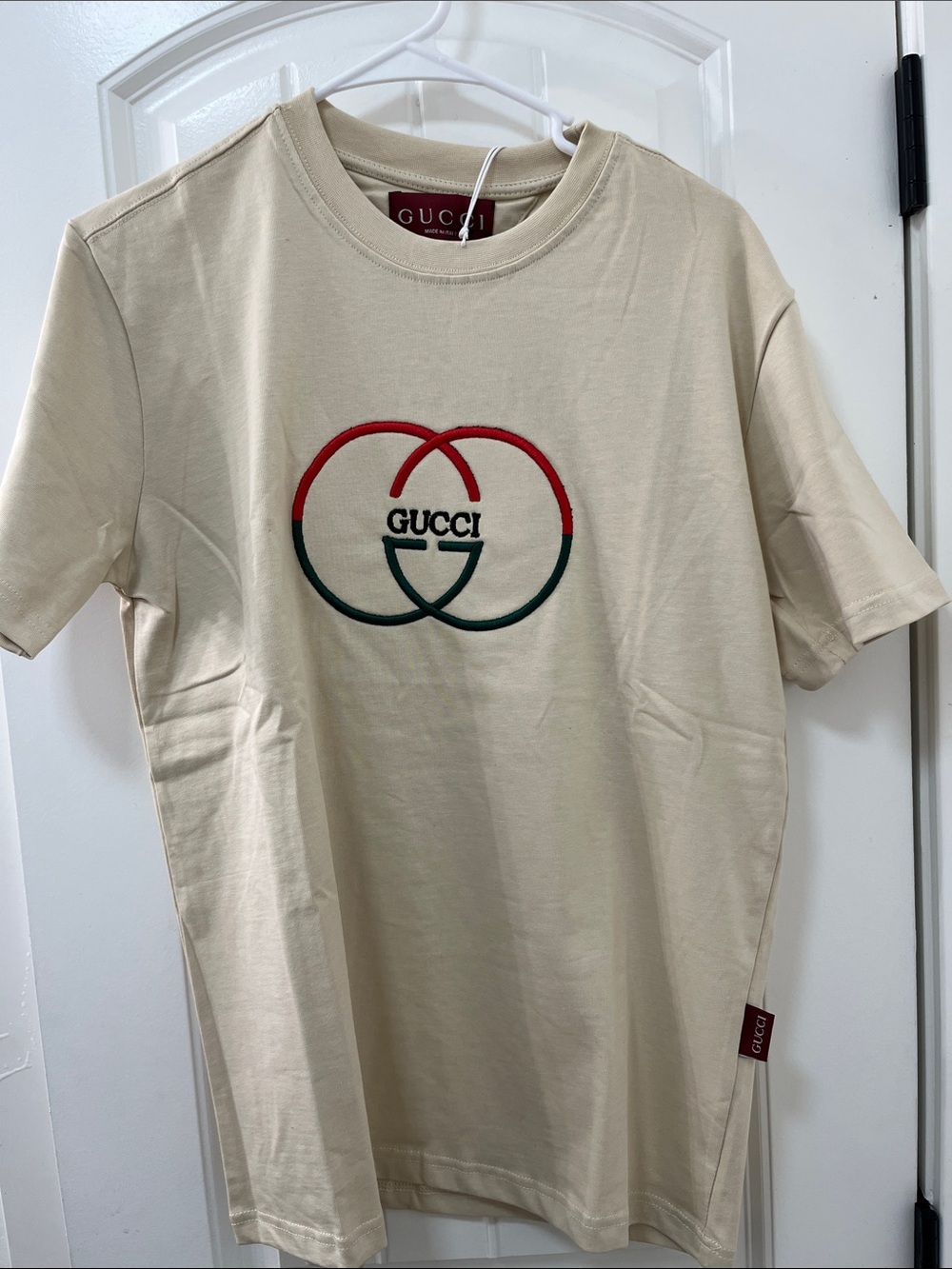 Gucci Men’s Cream Short-Sleeve Tee with Red and Green Interlocking Logo